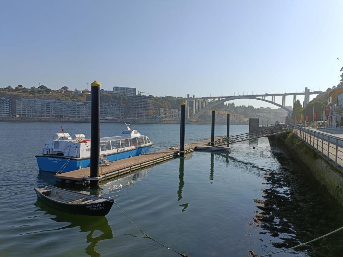 Douro Afurada Boutique Apartments Вила-Нова-ди-Гая Экстерьер фото